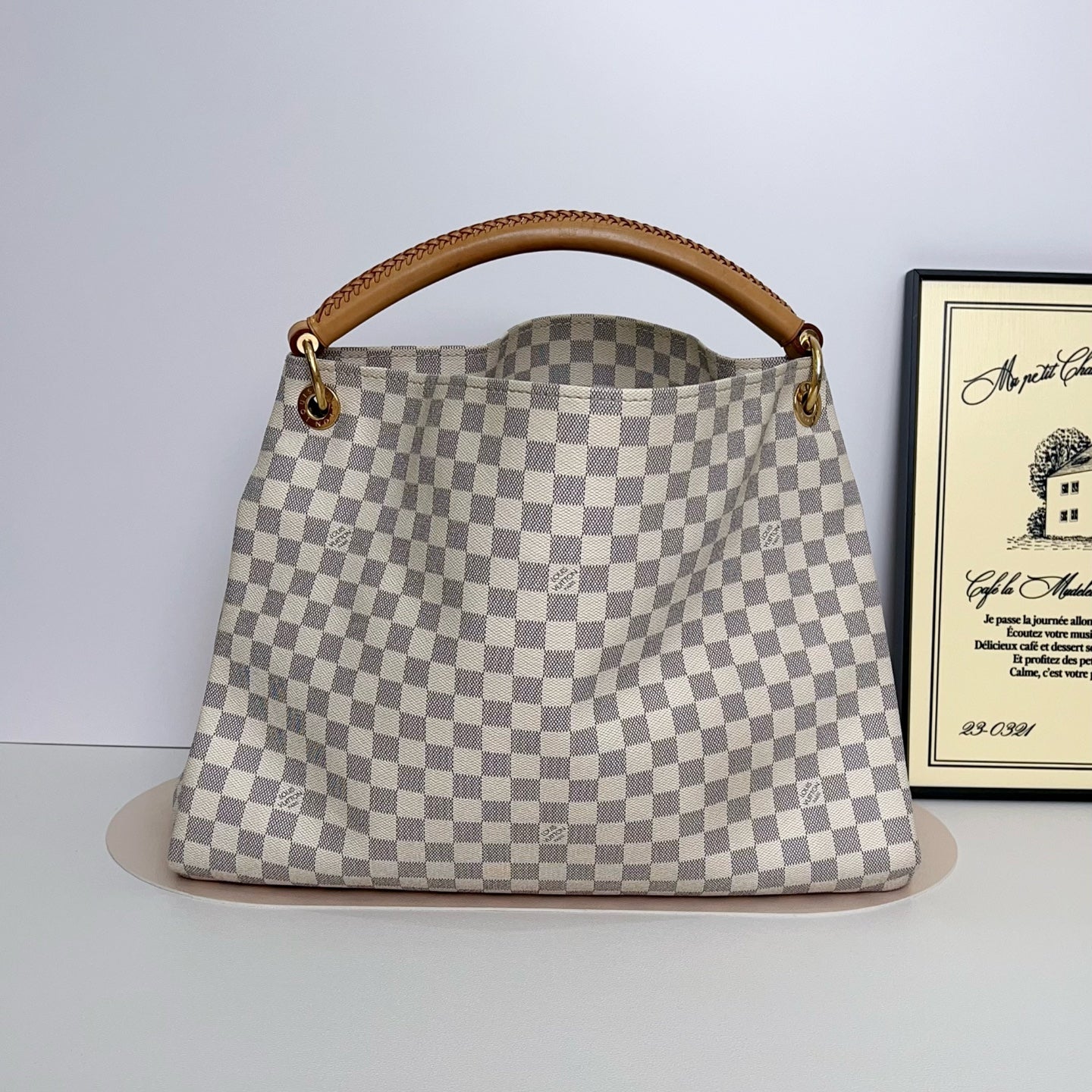 Louis Vuitton - Artsy - Cloth - White - (medium)