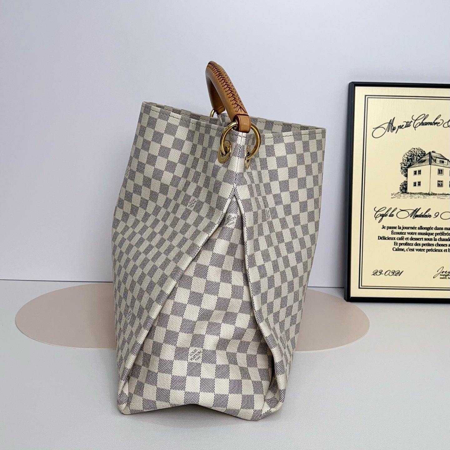 Louis Vuitton - Artsy - Cloth - White - (medium)