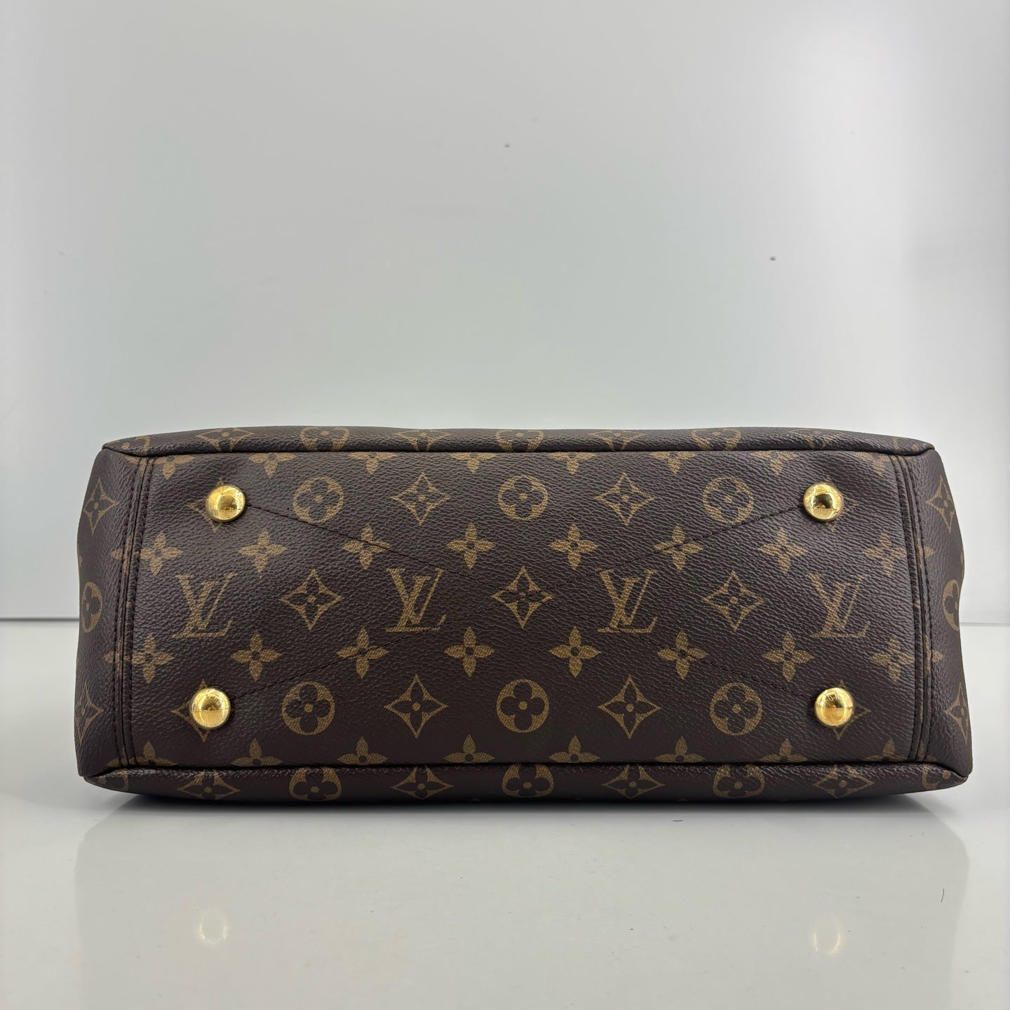 Louis Vuitton - Artsy - Leather - Multicolour - (medium)