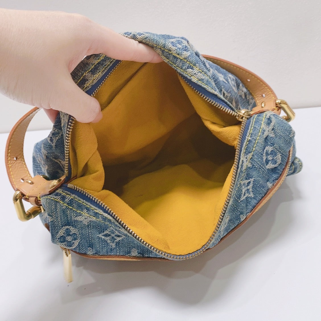 Louis Vuitton - Baggy - Denim - Jeans - Blue - (Medium)