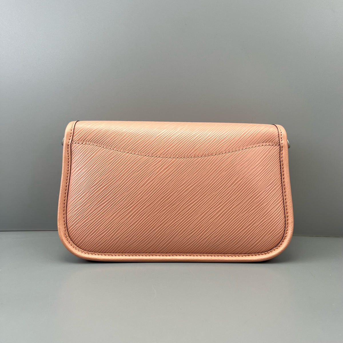 Louis Vuitton - Baguette Bag - Leather - Pink - (mini)