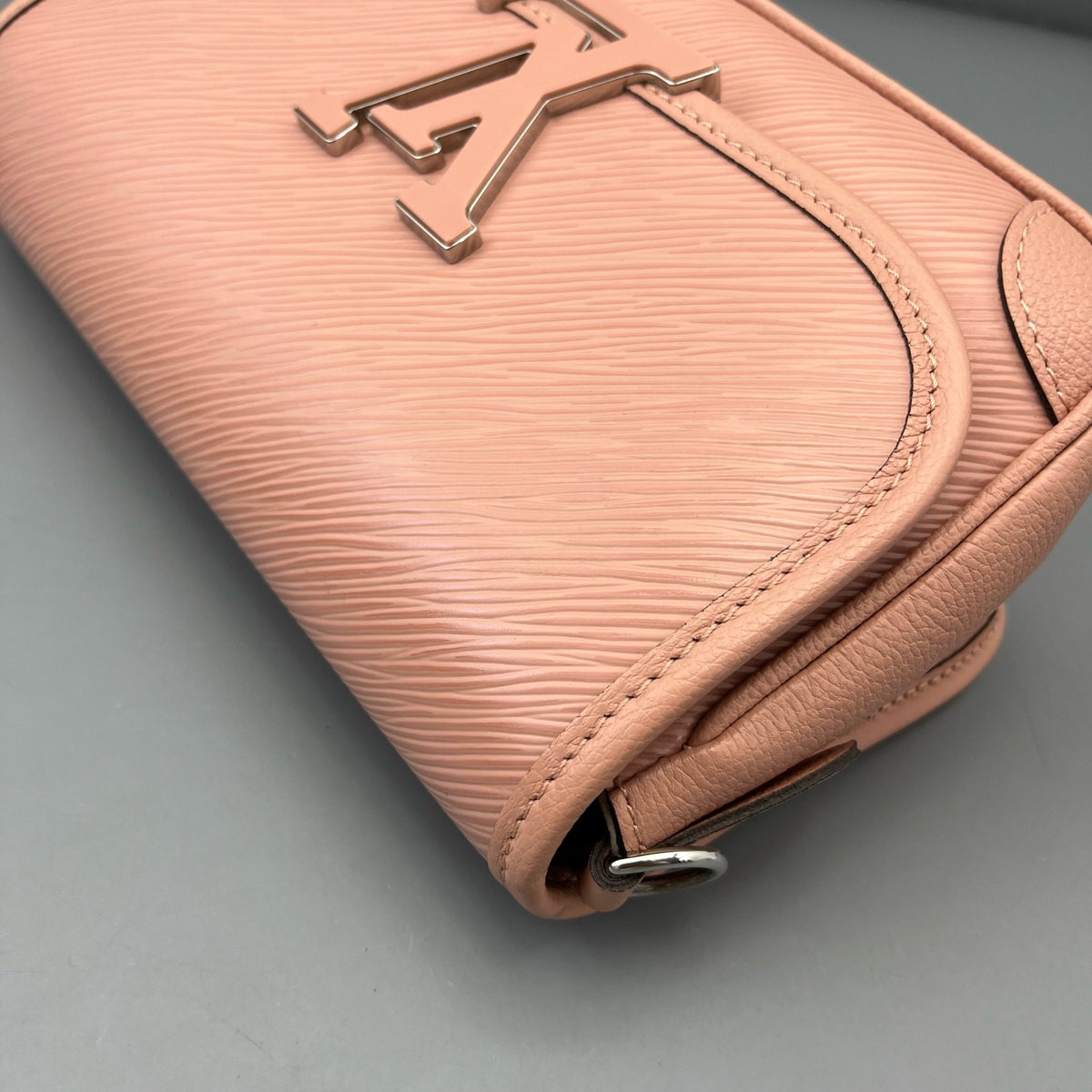 Louis Vuitton - Baguette Bag - Leather - Pink - (mini)