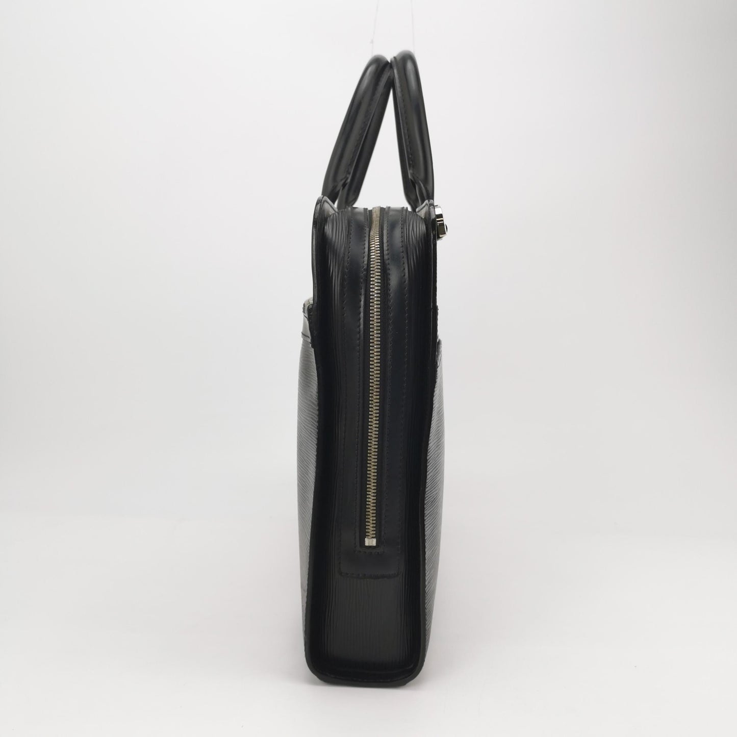 Louis Vuitton - Bassano - Leather - Black - (medium)