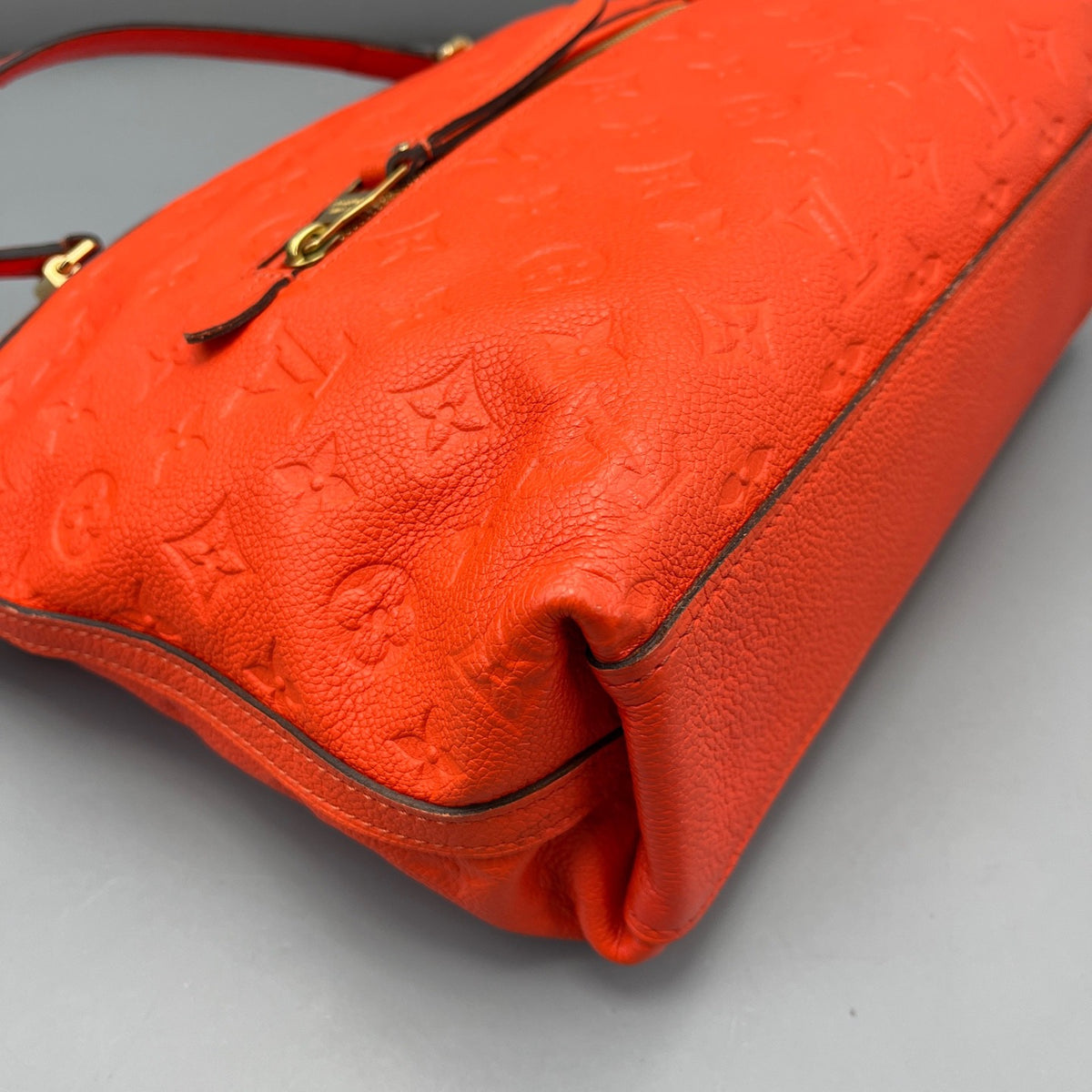 Louis Vuitton - Bastille - Leather - Orange