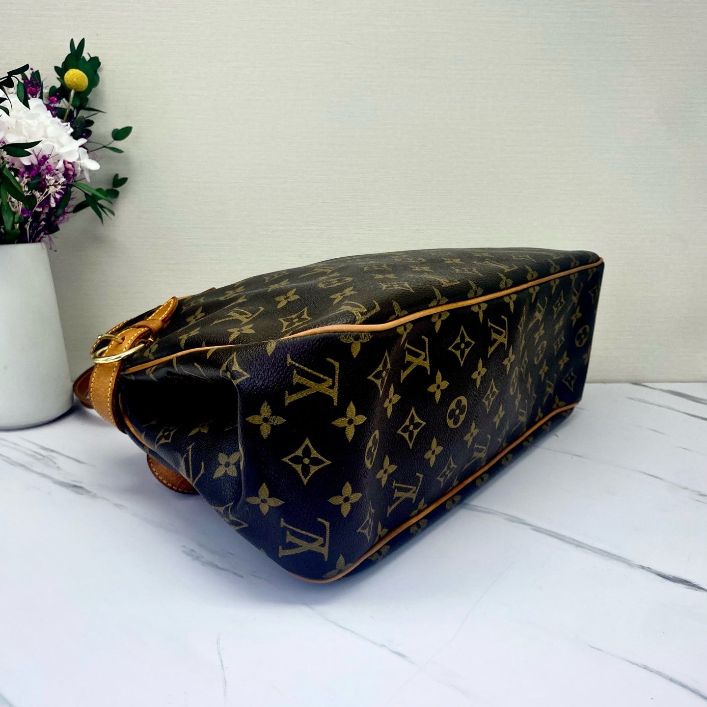 Louis Vuitton - Batignolles - Leather - Brown - (medium)