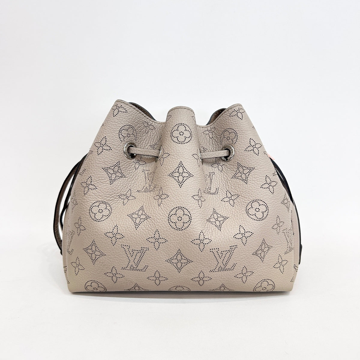 Louis Vuitton - Bella - Leather - Grey - (medium)