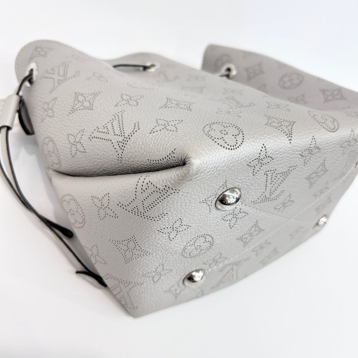 Louis Vuitton - Bella - Leather - Silver - (mini)