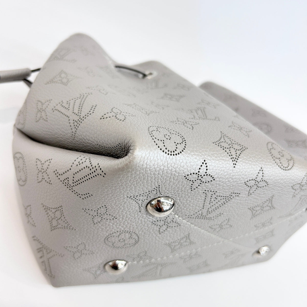 Louis Vuitton - Bella - Leather - Silver - (mini)