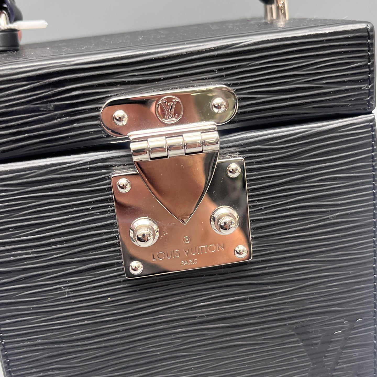 Louis Vuitton - Bleecker Box - Epi leather - Black - (mini)