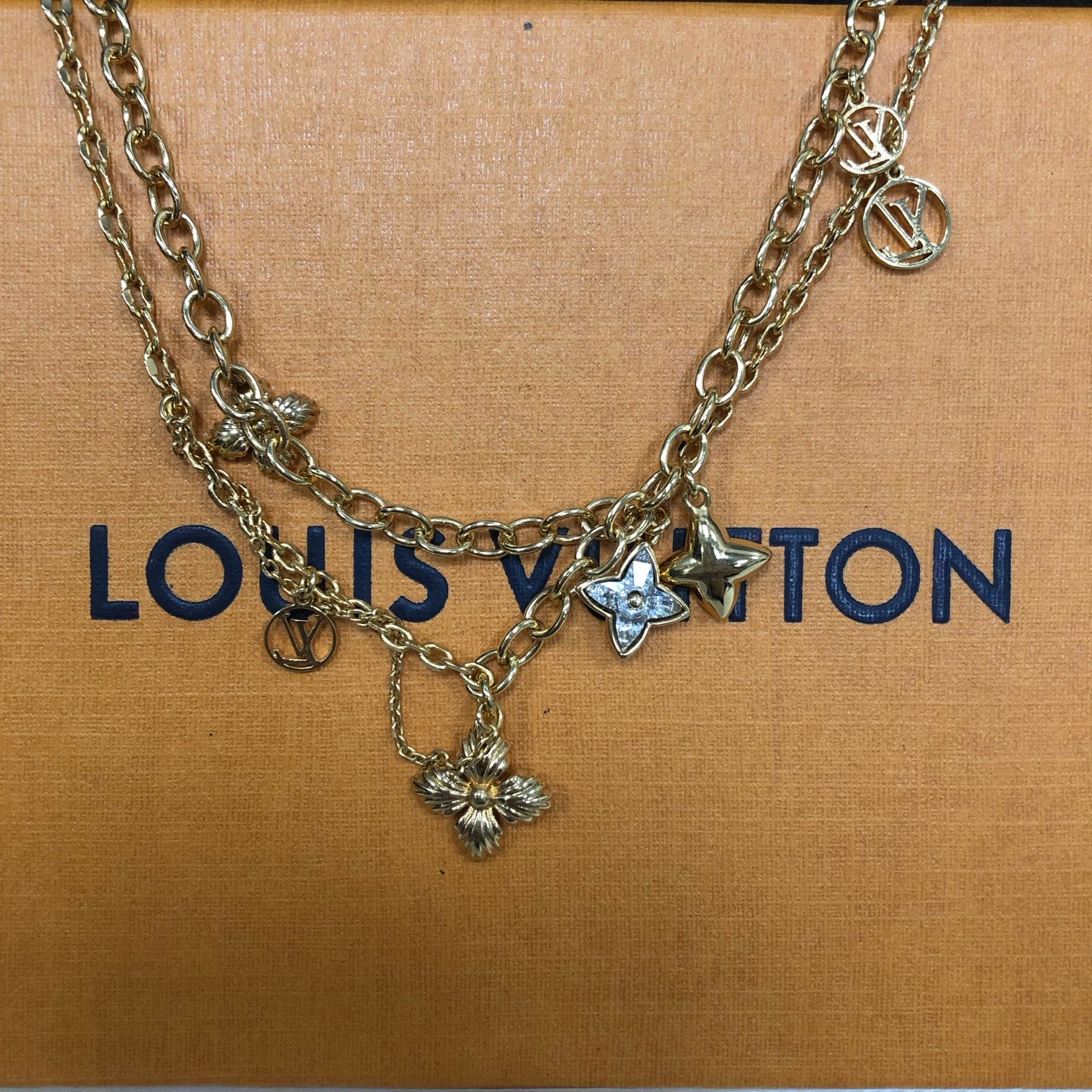 Louis Vuitton - Blooming - Metal - Gold