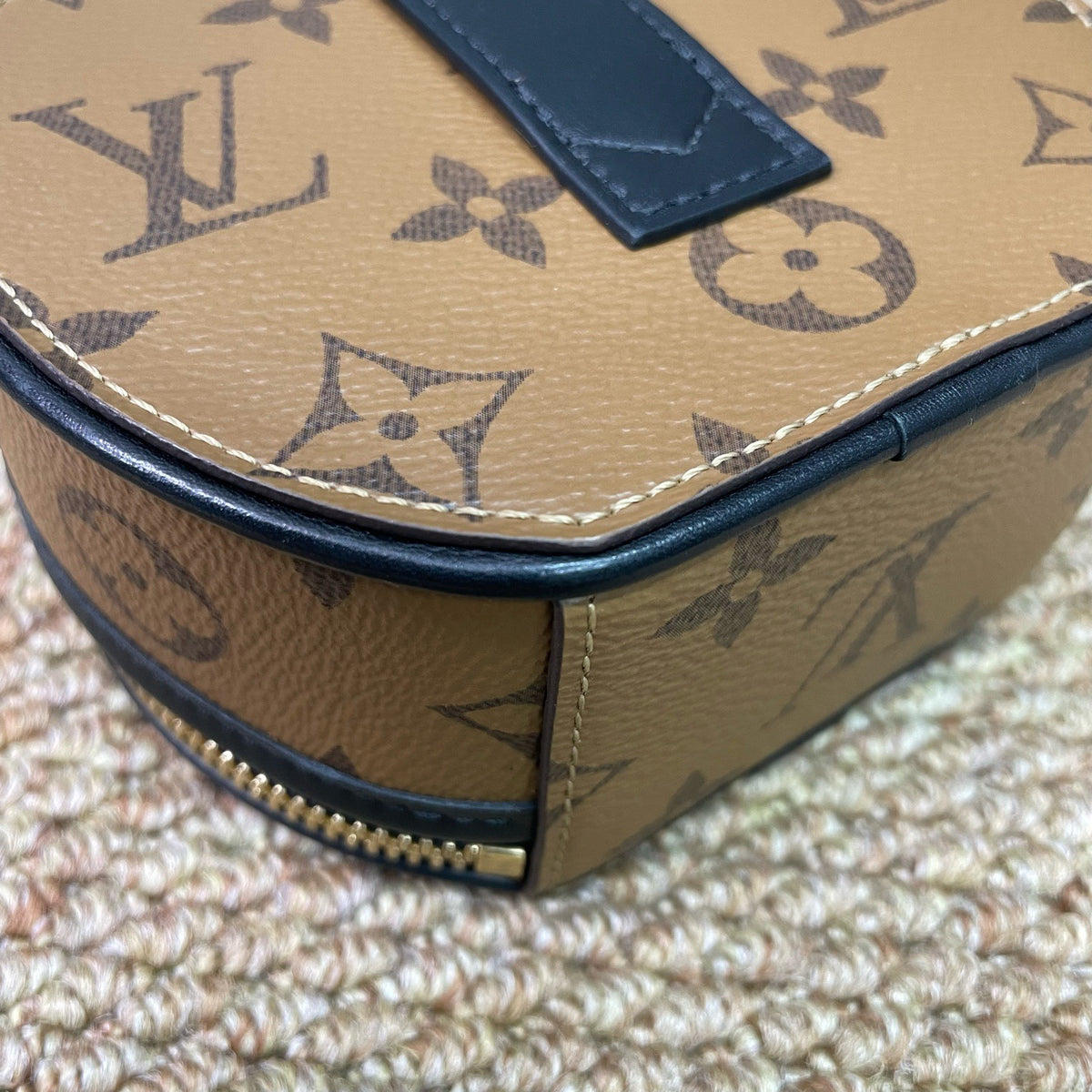 Louis Vuitton - Boite Chapeau - Cloth - Brown - (small)