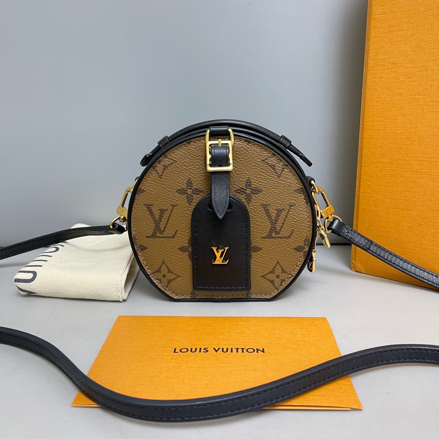 Louis Vuitton - Boite Chapeau - Leather - Brown - (mini)