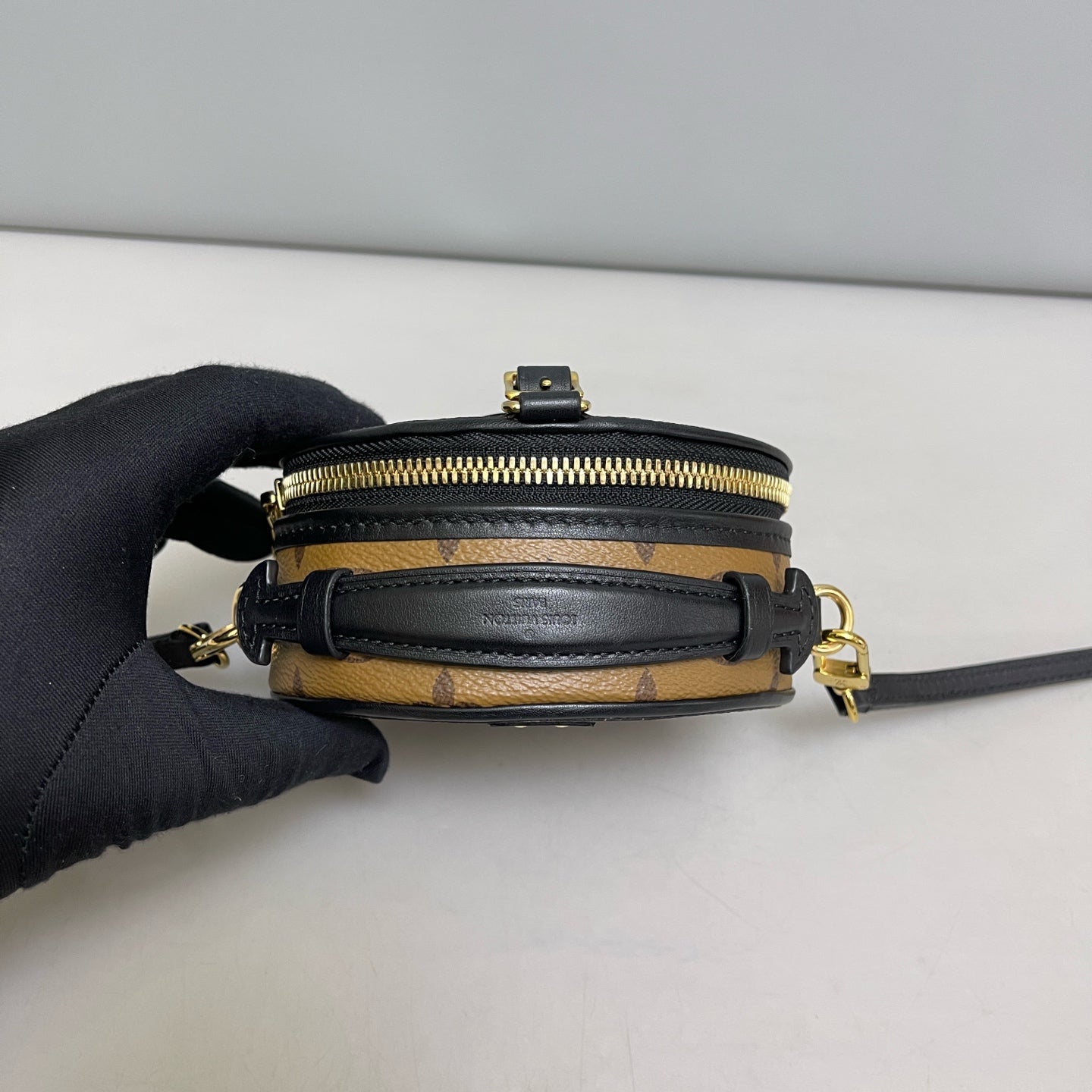Louis Vuitton - Boite Chapeau - Leather - Brown - (mini)