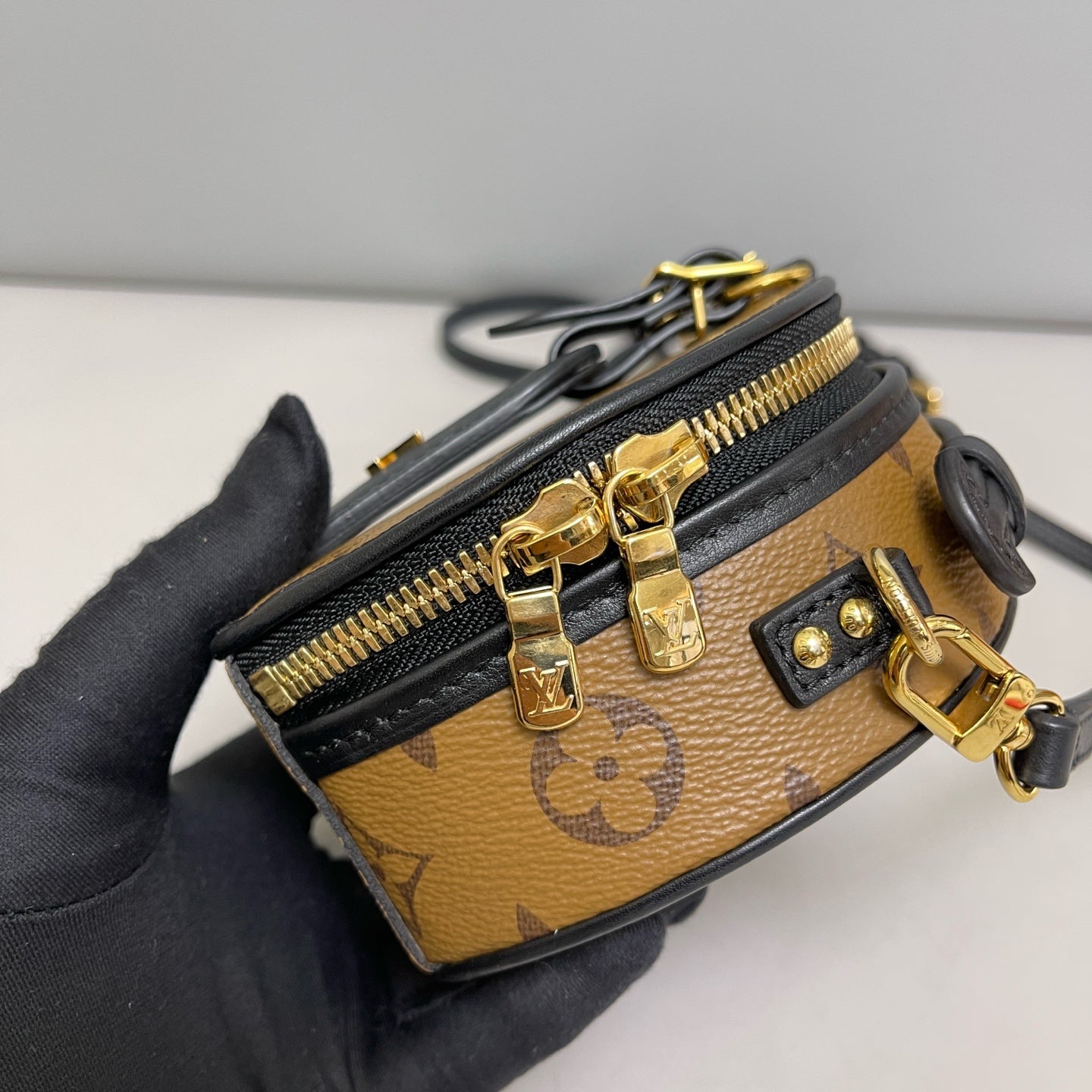 Louis Vuitton - Boite Chapeau - Leather - Brown - (mini)