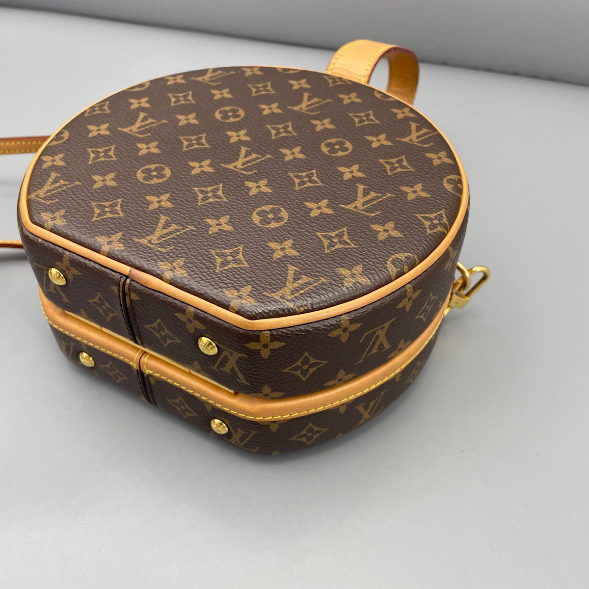 Louis Vuitton - Boite Chapeau - Leather - Brown - (mini)
