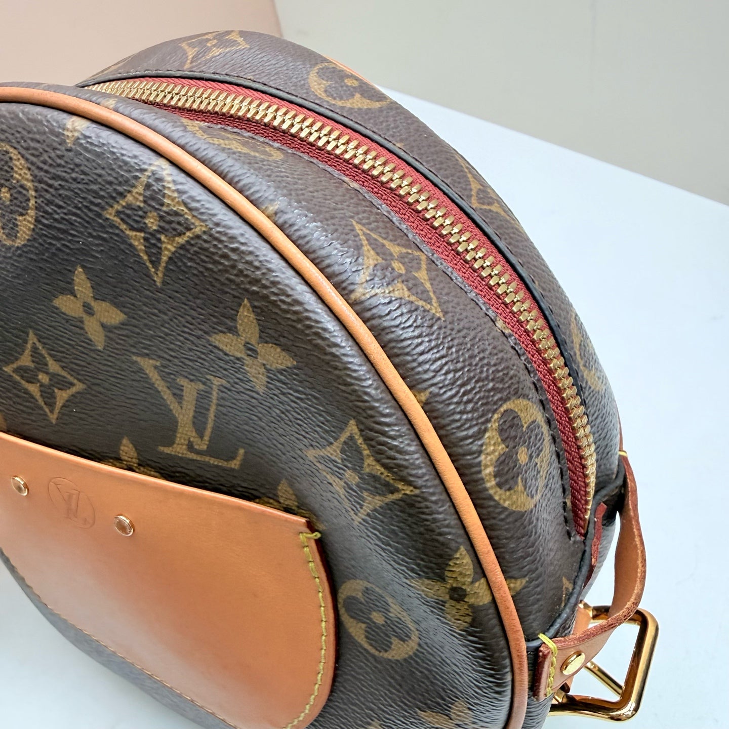 Louis Vuitton - Boite Chapeau - Leather - Brown - (small)