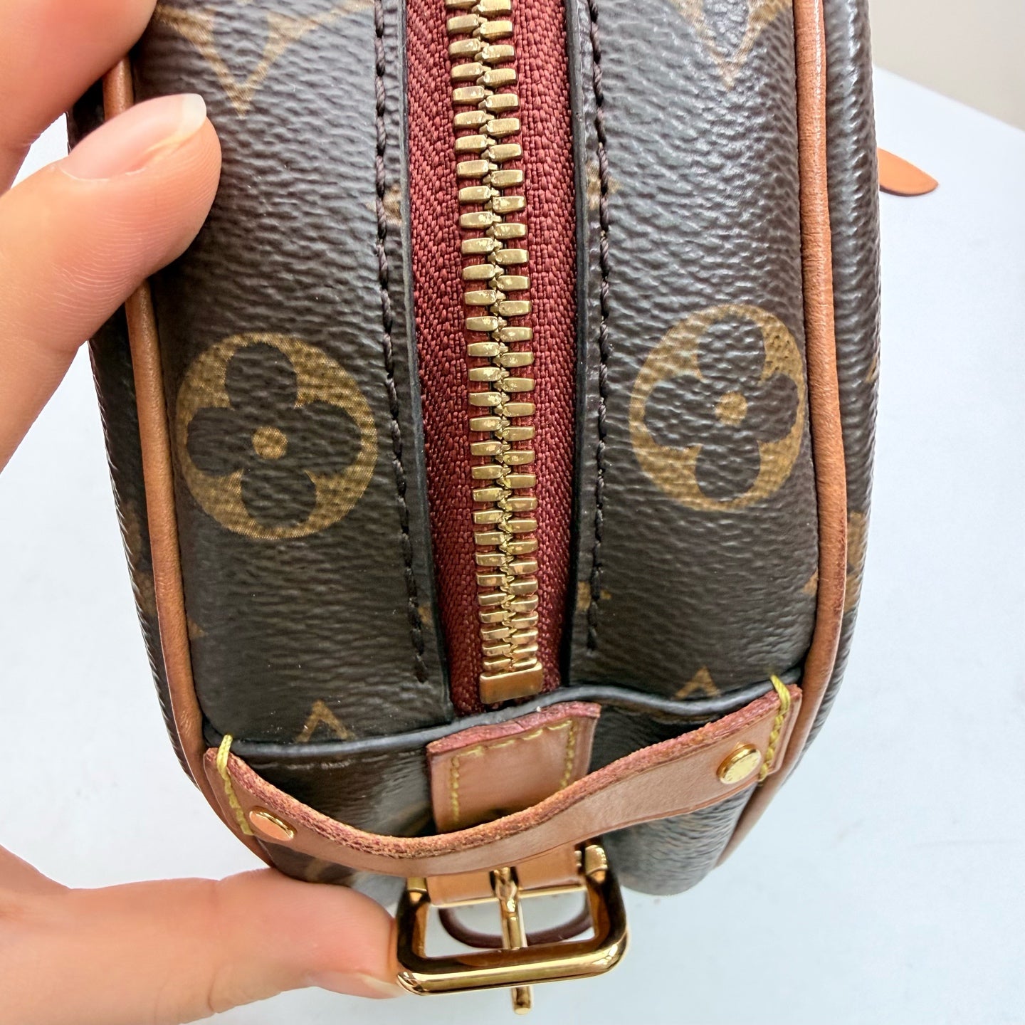 Louis Vuitton - Boite Chapeau - Leather - Brown - (small)