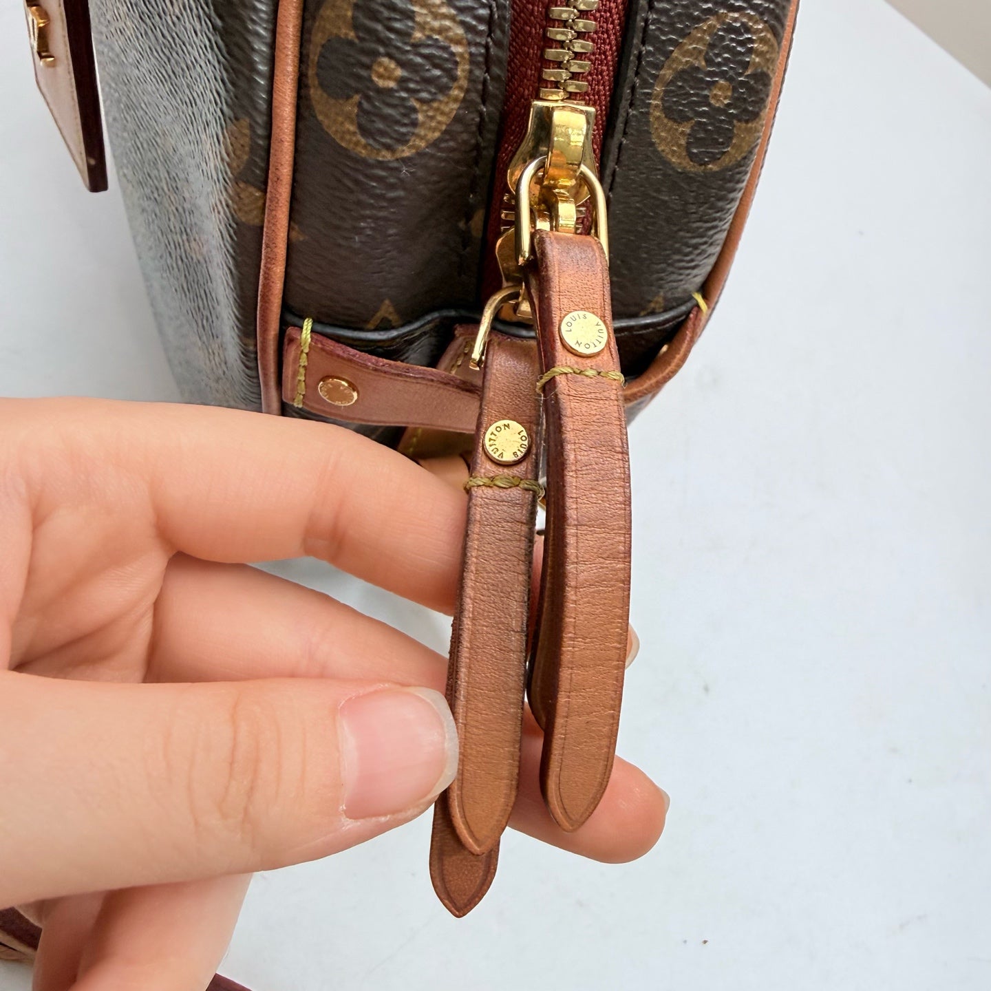 Louis Vuitton - Boite Chapeau - Leather - Brown - (small)