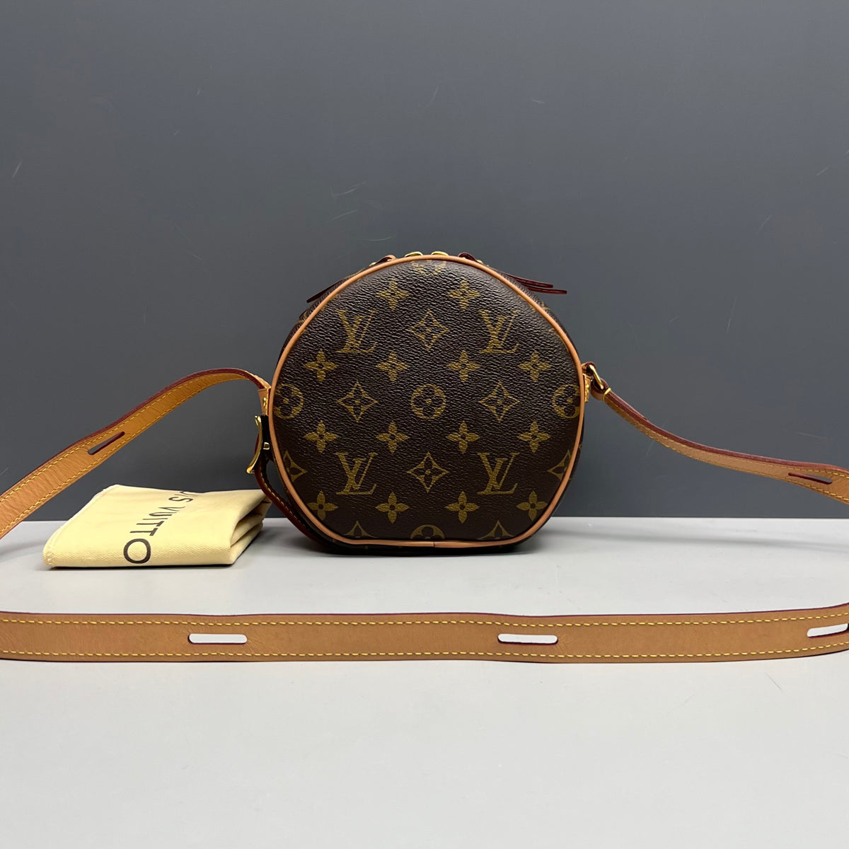 Louis Vuitton - Boite Chapeau Souple - Cloth - Brown - (Small)