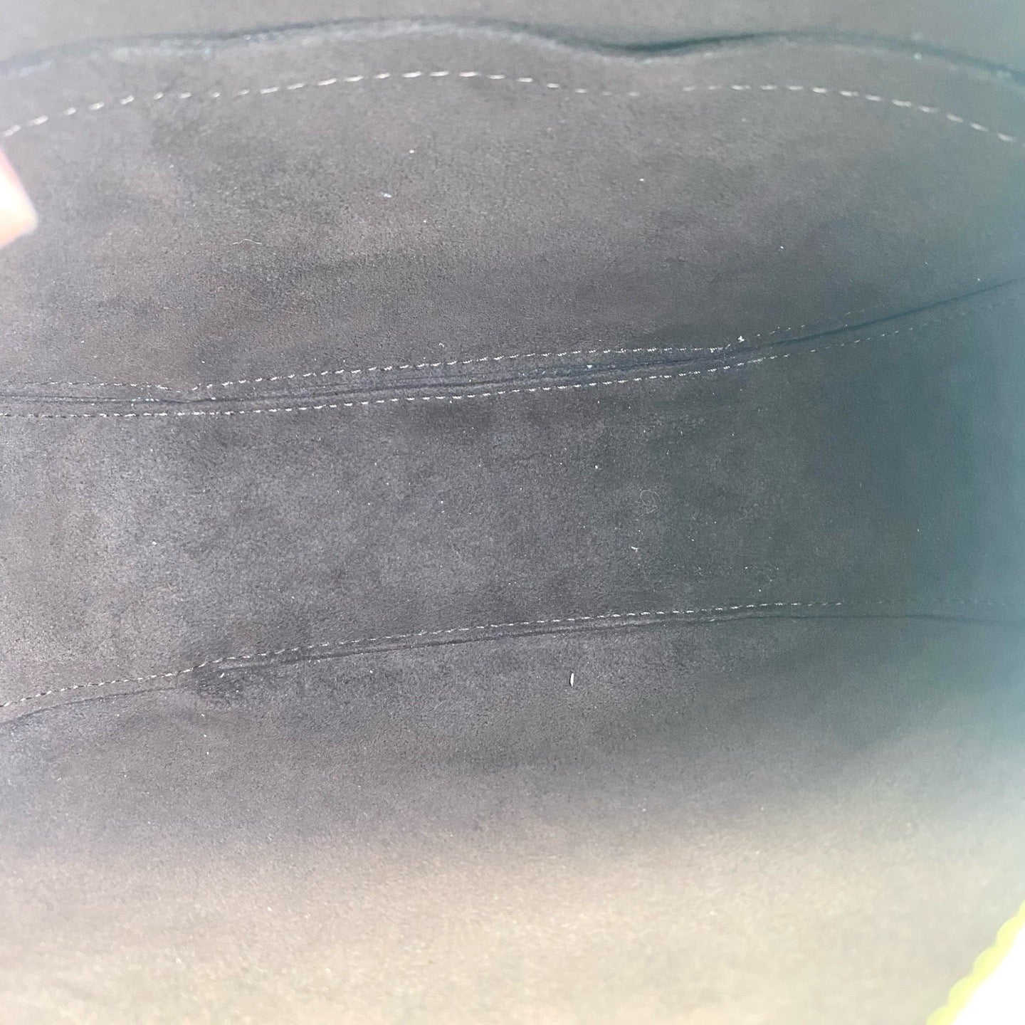 Louis Vuitton - Boite Chapeau Souple - Embossed Monogram Empreinte leather - Beige - (large)