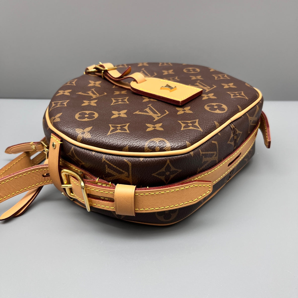 Louis Vuitton - Boite Chapeau Souple - Leather - Brown - (medium)