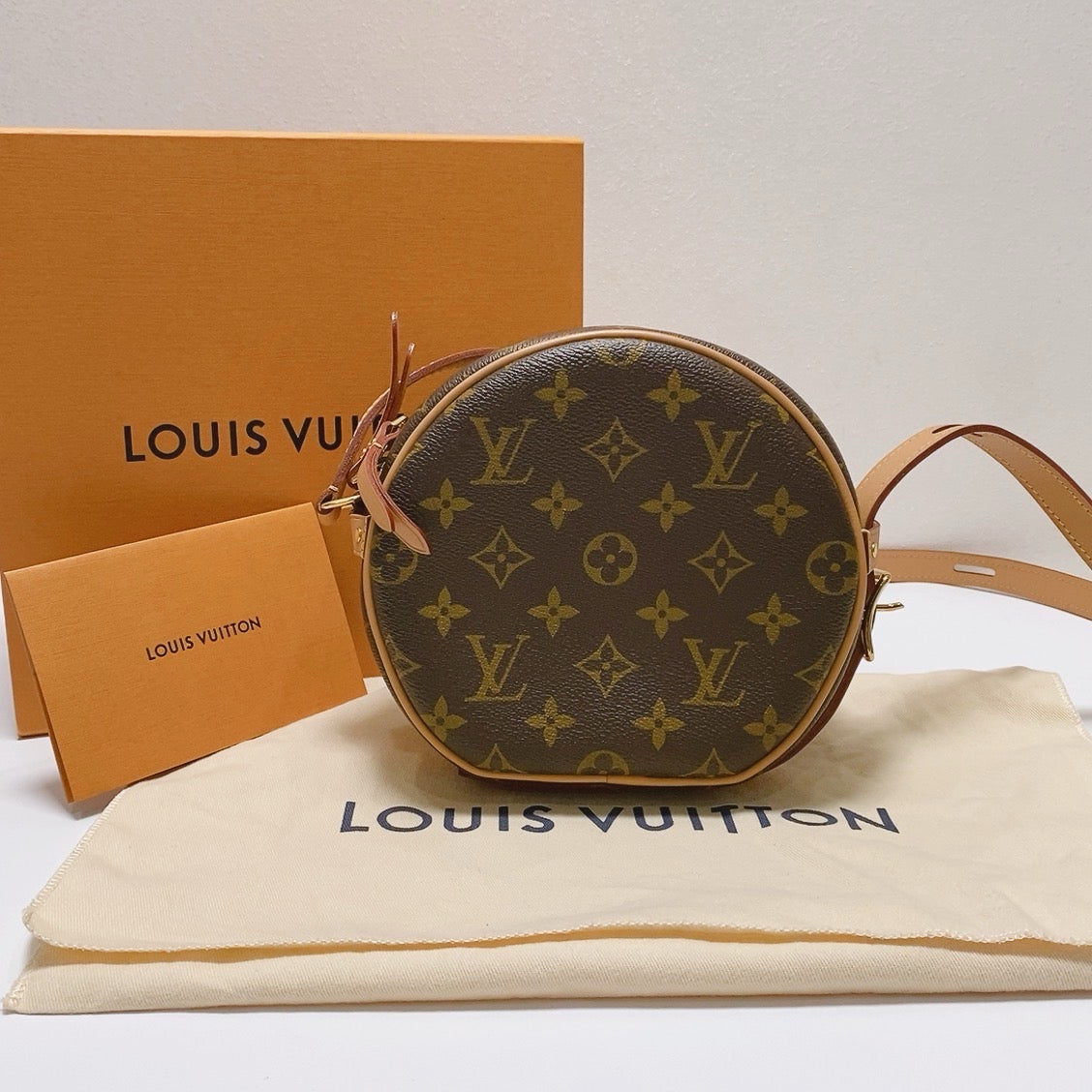 Louis Vuitton - Boîte Chapeau Souple - Leather - Brown - (small)