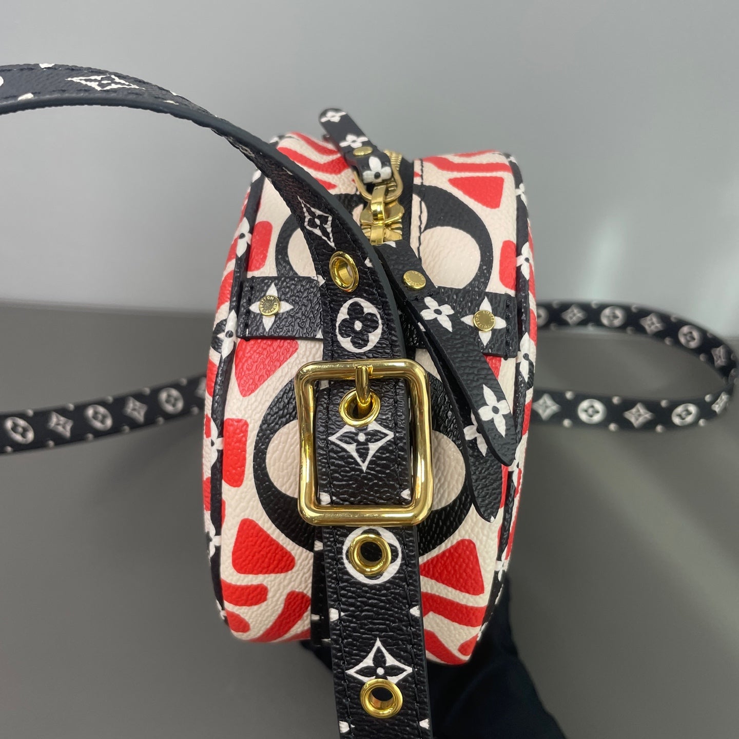 Louis Vuitton - Boite Chapeau Souple - Leather - Multicolour - (small)