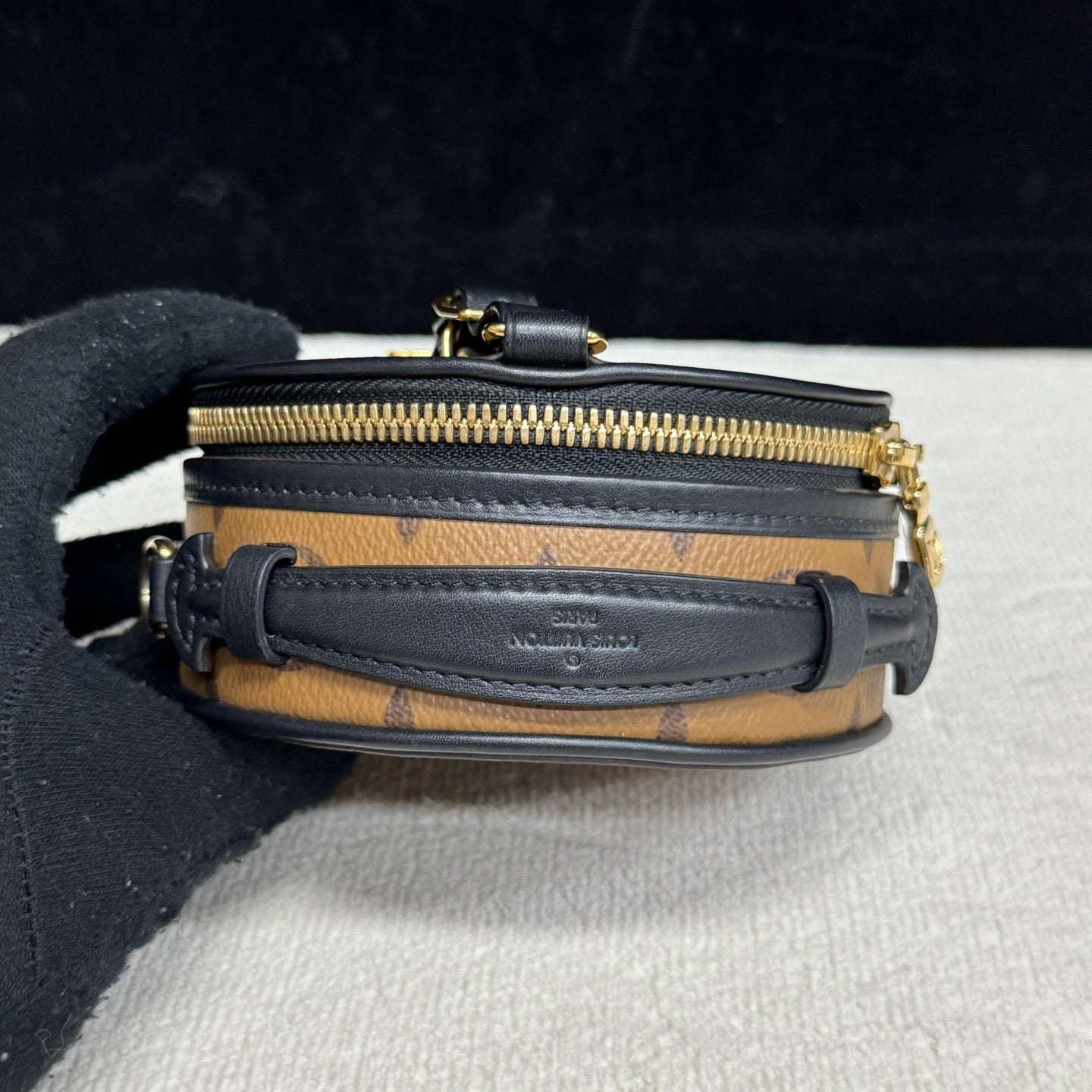 Louis Vuitton - Boite Chapeau - Synthetic - Brown - (mini)