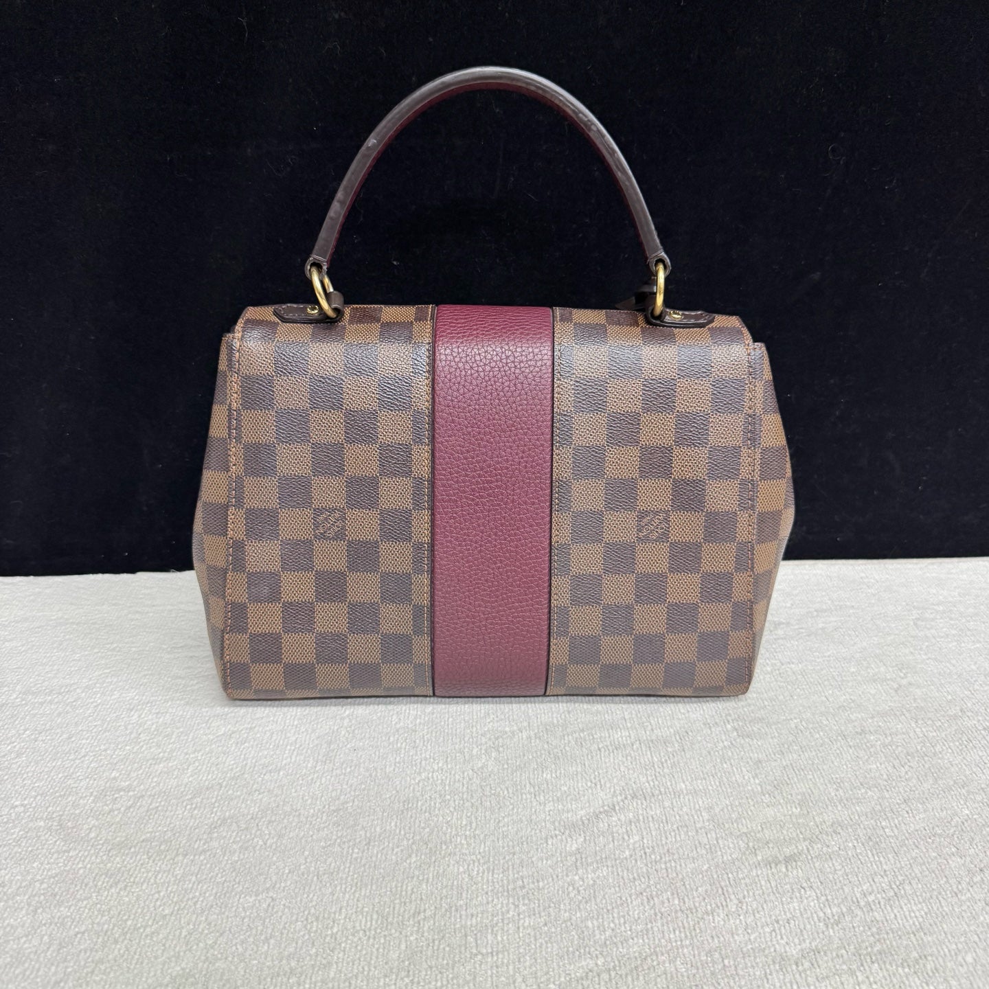 Louis Vuitton - Bond Street - Leather - Multicolour - (medium)