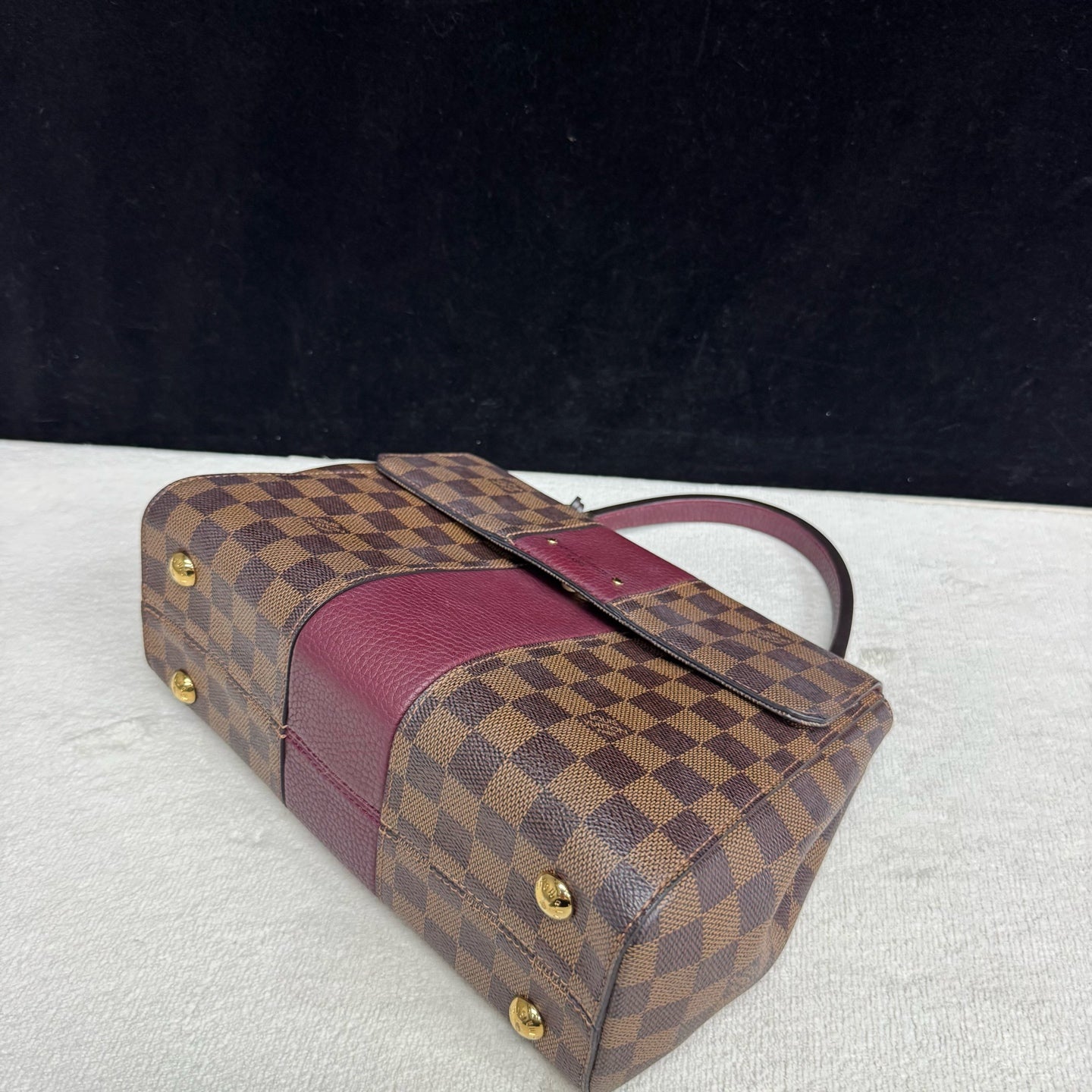 Louis Vuitton - Bond Street - Leather - Multicolour - (medium)
