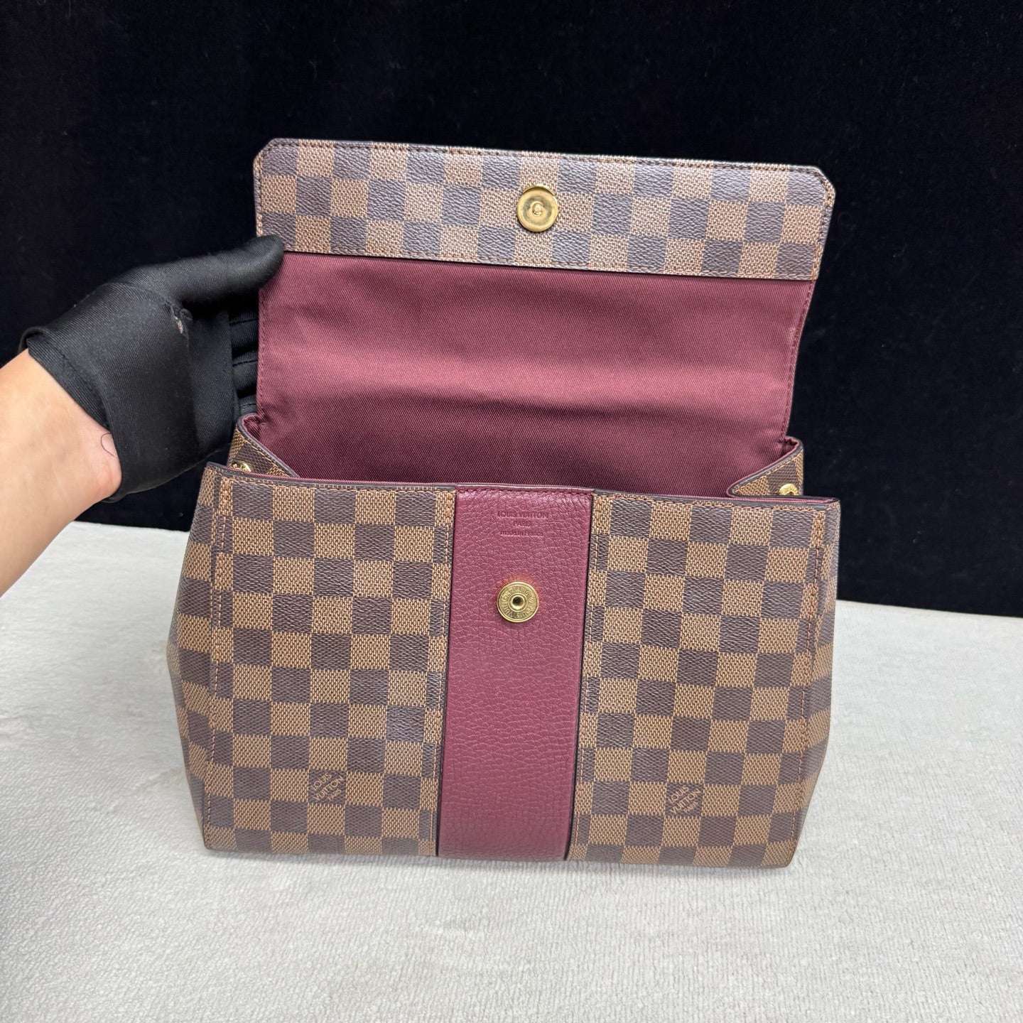 Louis Vuitton - Bond Street - Leather - Multicolour - (medium)