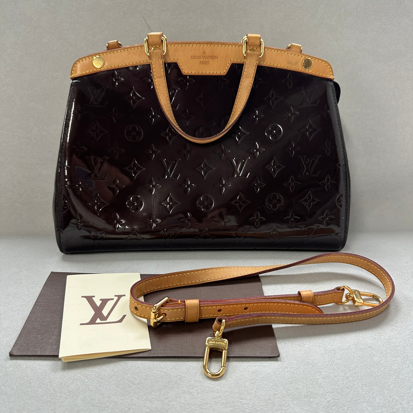 Louis Vuitton - Brea - Patent leather - Burgundy - (small)