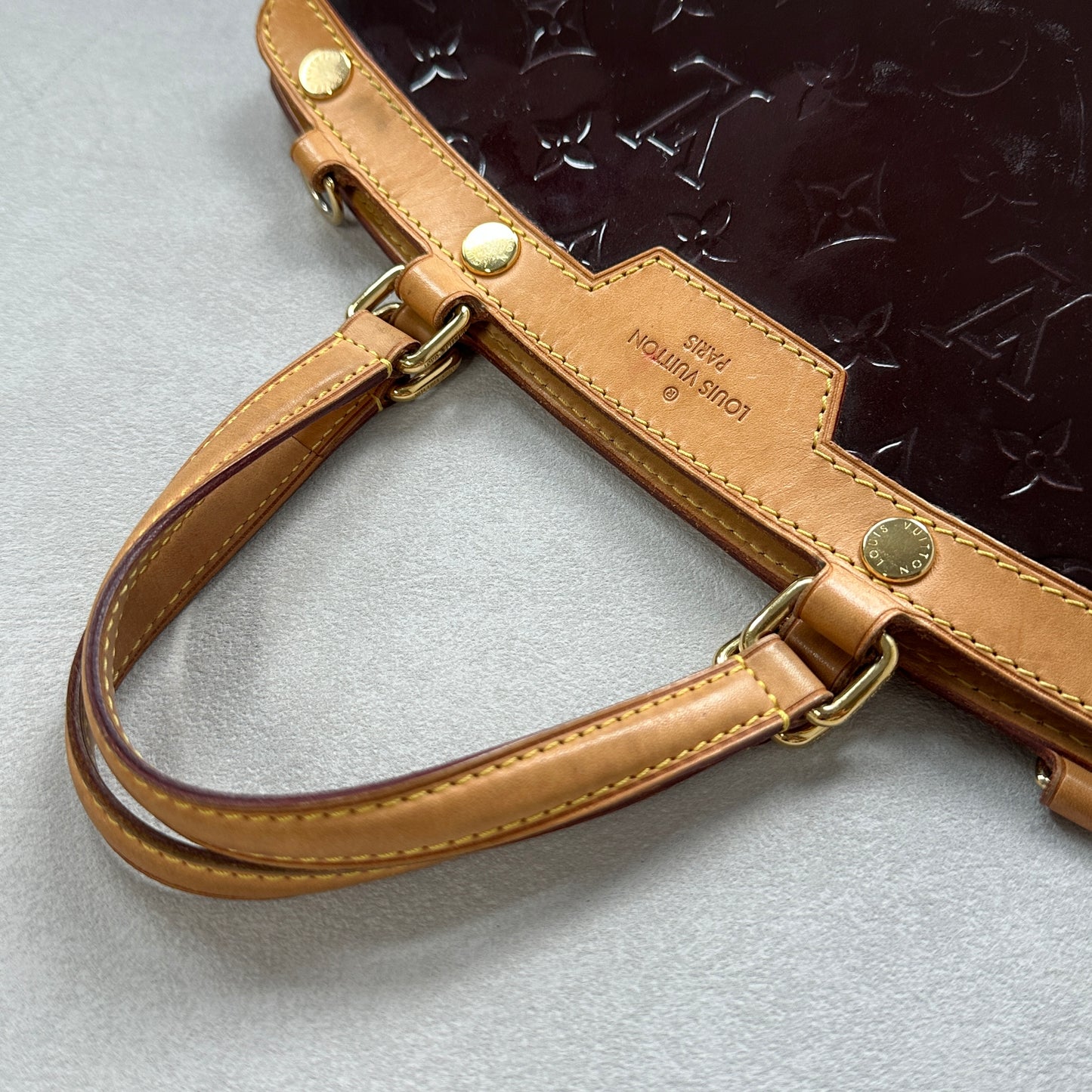 Louis Vuitton - Brea - Patent leather - Burgundy - (small)