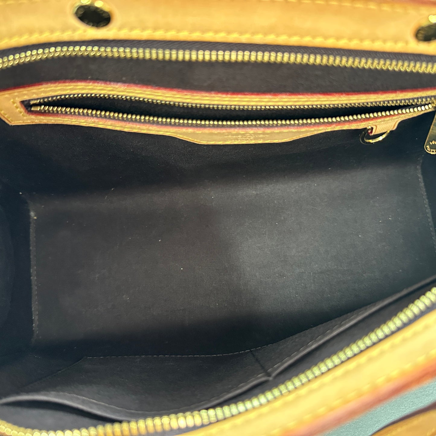 Louis Vuitton - Brea - Patent leather - Burgundy - (small)