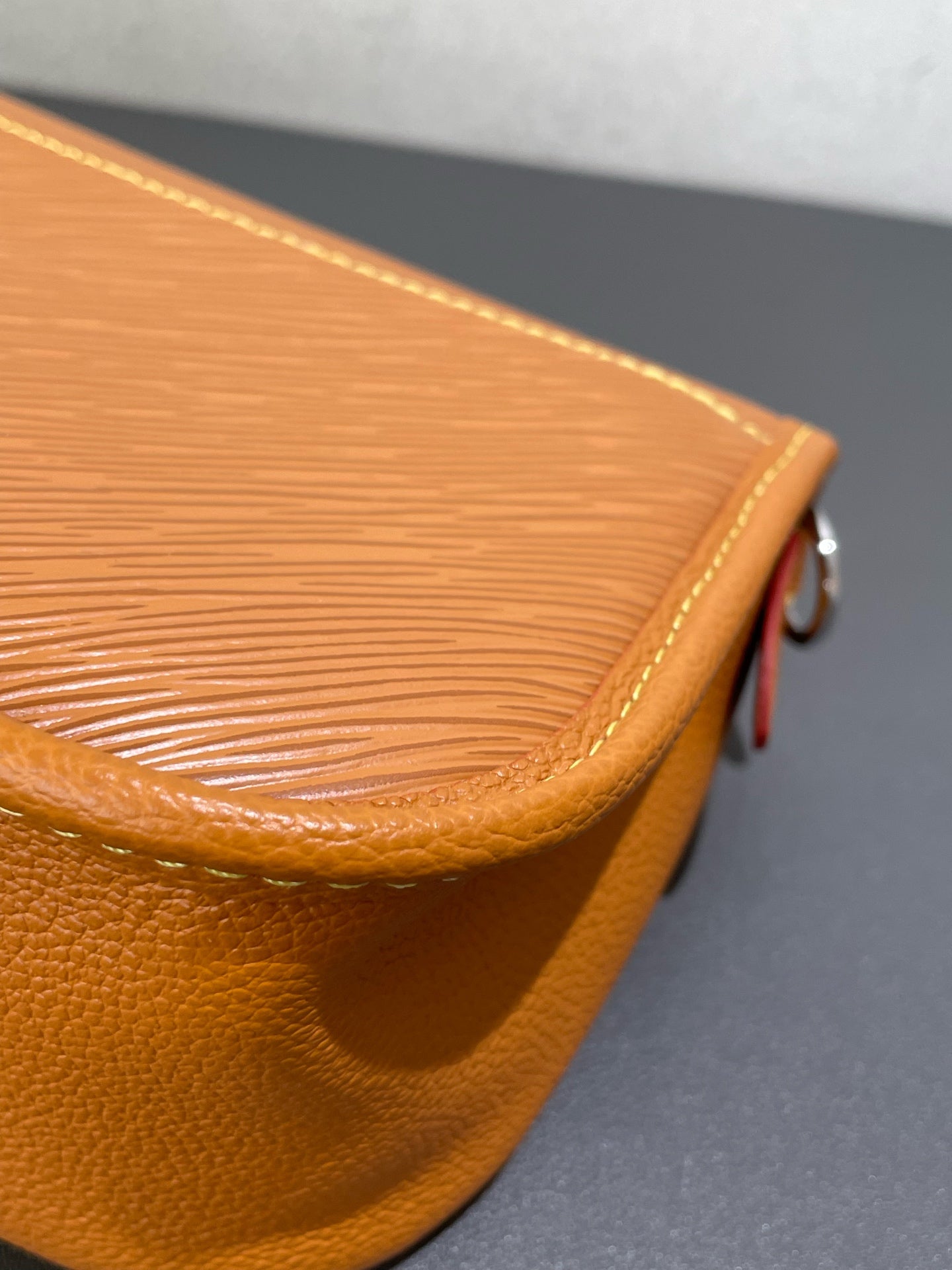 Louis Vuitton - Buci - Epi grained cowhide leather - Yellow - (small)