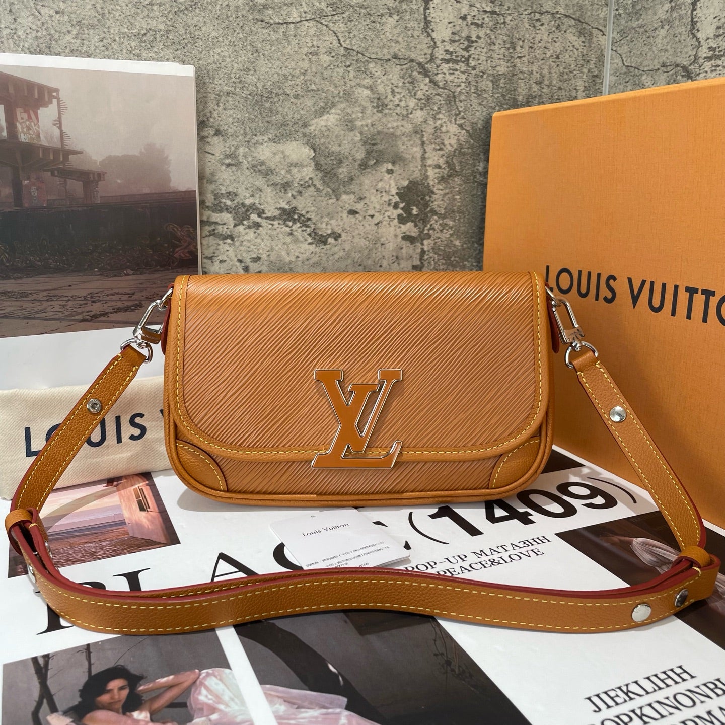 Louis Vuitton - Buci - Epi grained cowhide leather - Yellow - (small)