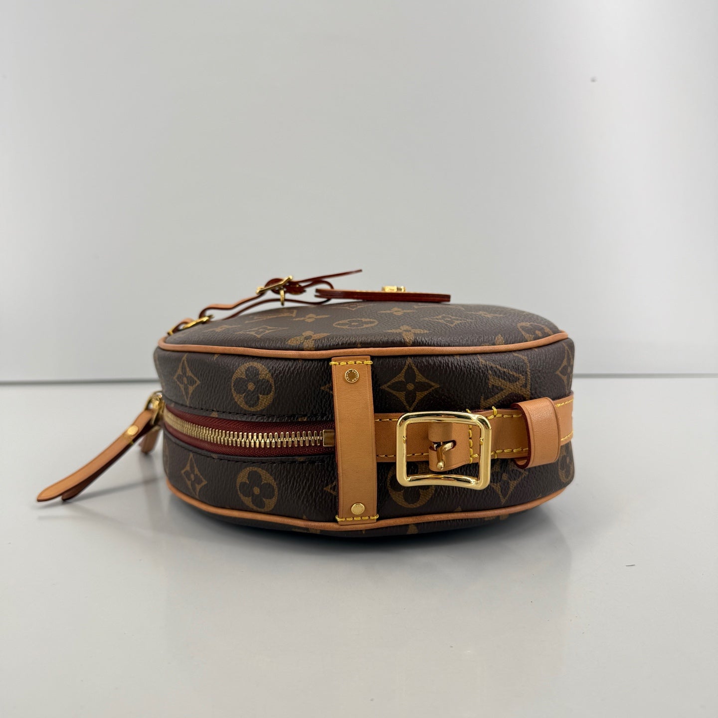 Louis Vuitton - Bumbag - Leather - Brown - (medium)