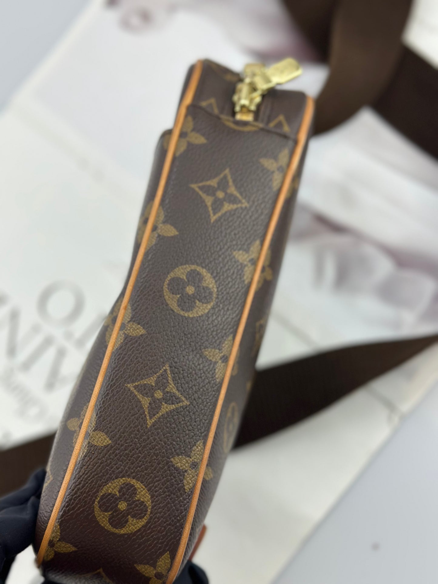 Louis Vuitton - Bumbag - Monogram coated canvas with Vachetta leather trim - Brown - (Small)