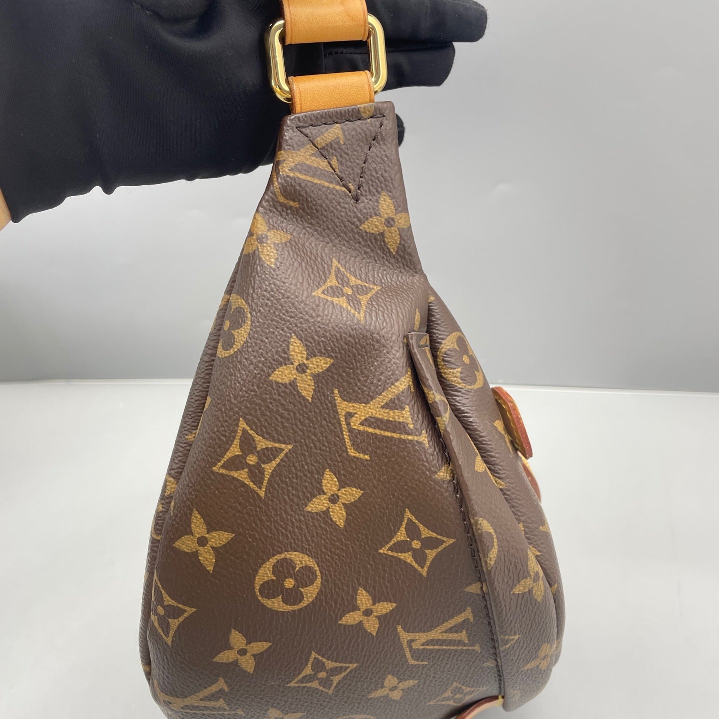 Louis Vuitton - Bumbag Monogram - Monogram coated canvas with Vachetta leather trim - Brown - (medium)