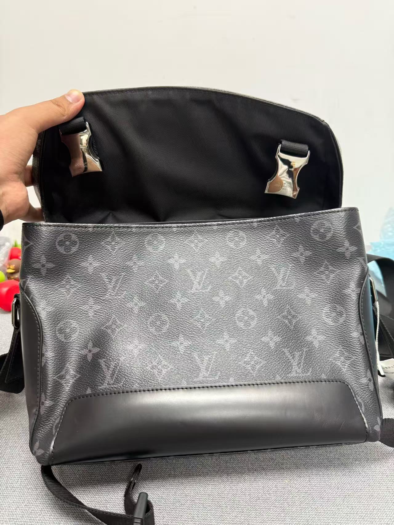 Louis Vuitton - Cambridge Messenger Bag - Monogram Eclipse coated canvas with black leather trim - Black