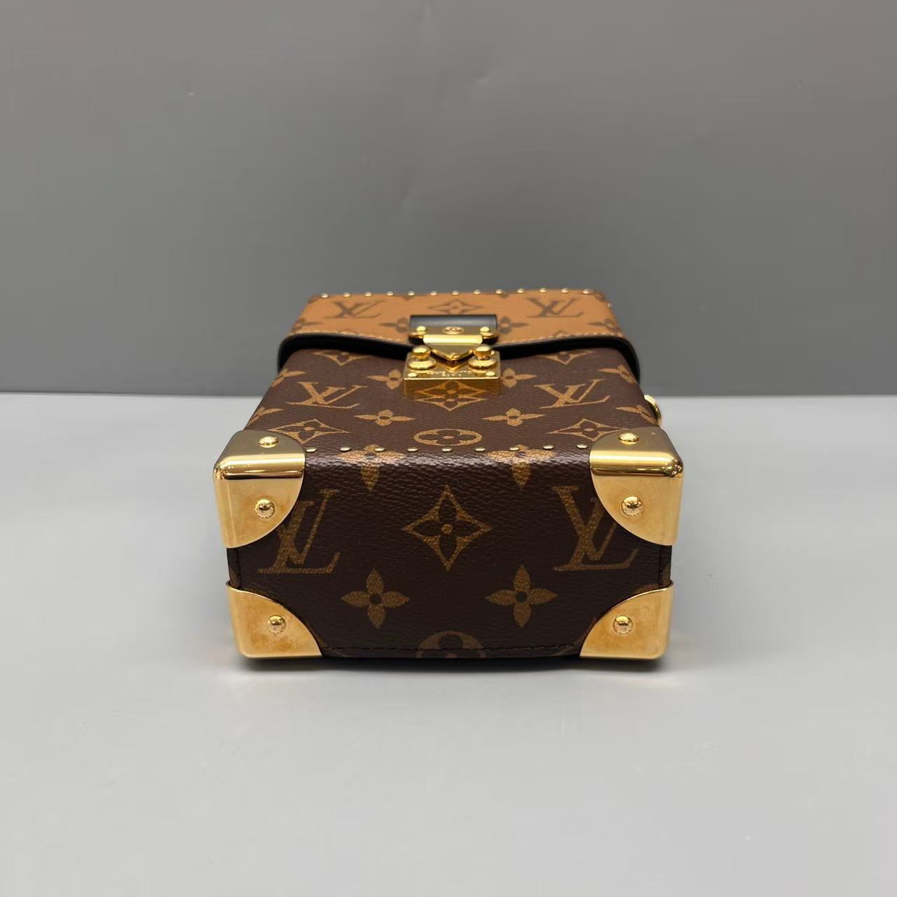 Louis Vuitton - Camera Box Bag - Monogram coated canvas with leather trim - Brown with Tan and Black accents - (mini)