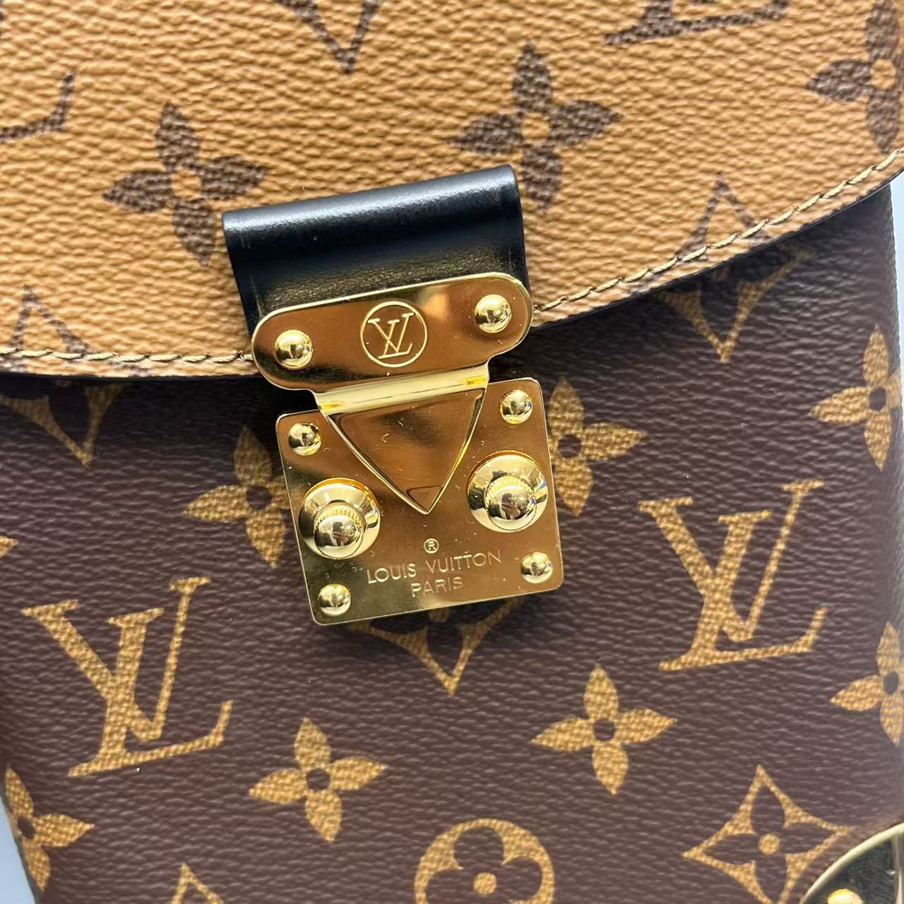 Louis Vuitton - Camera Box Bag - Monogram coated canvas with leather trim - Brown with Tan and Black accents - (mini)