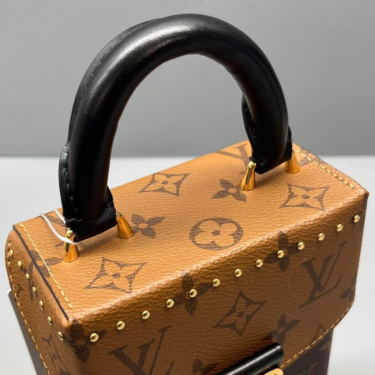 Louis Vuitton - Camera Box Bag - Monogram coated canvas with leather trim - Brown with Tan and Black accents - (mini)