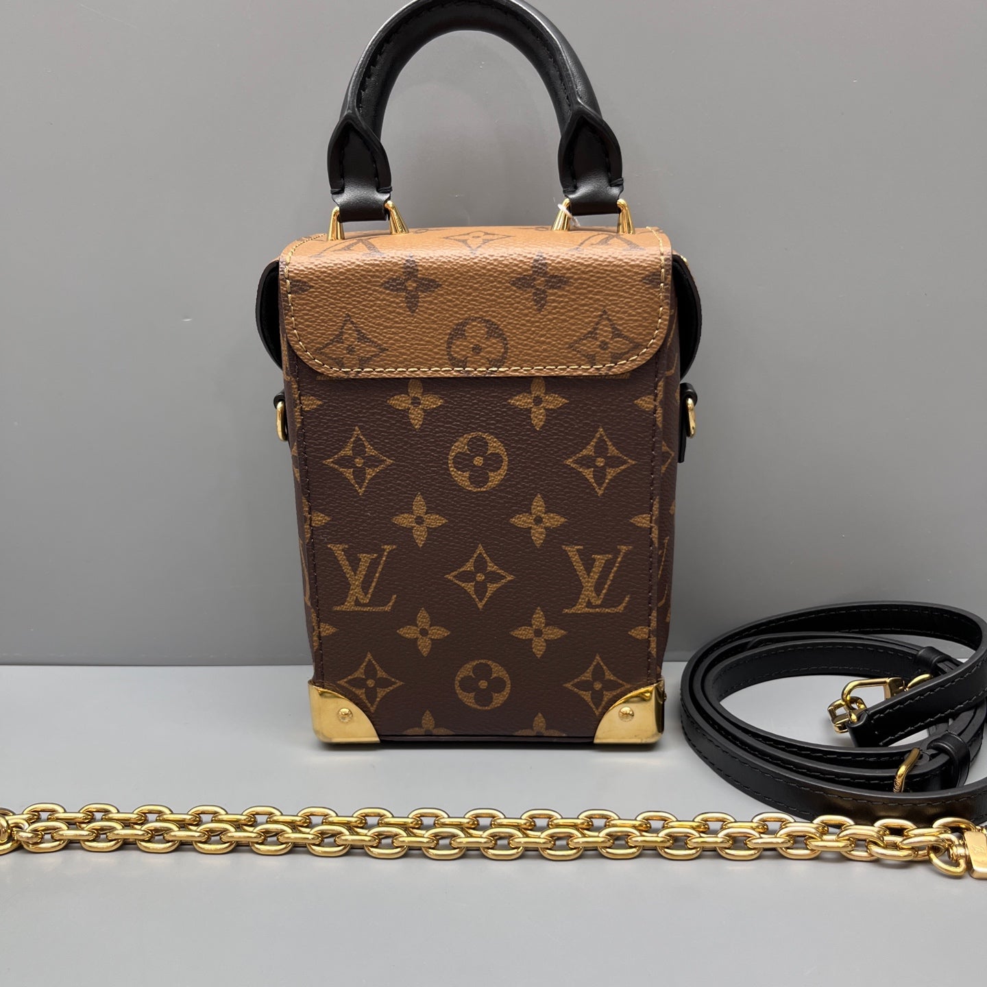 Louis Vuitton - Camera Box - Leather - Multicolour - (mini)