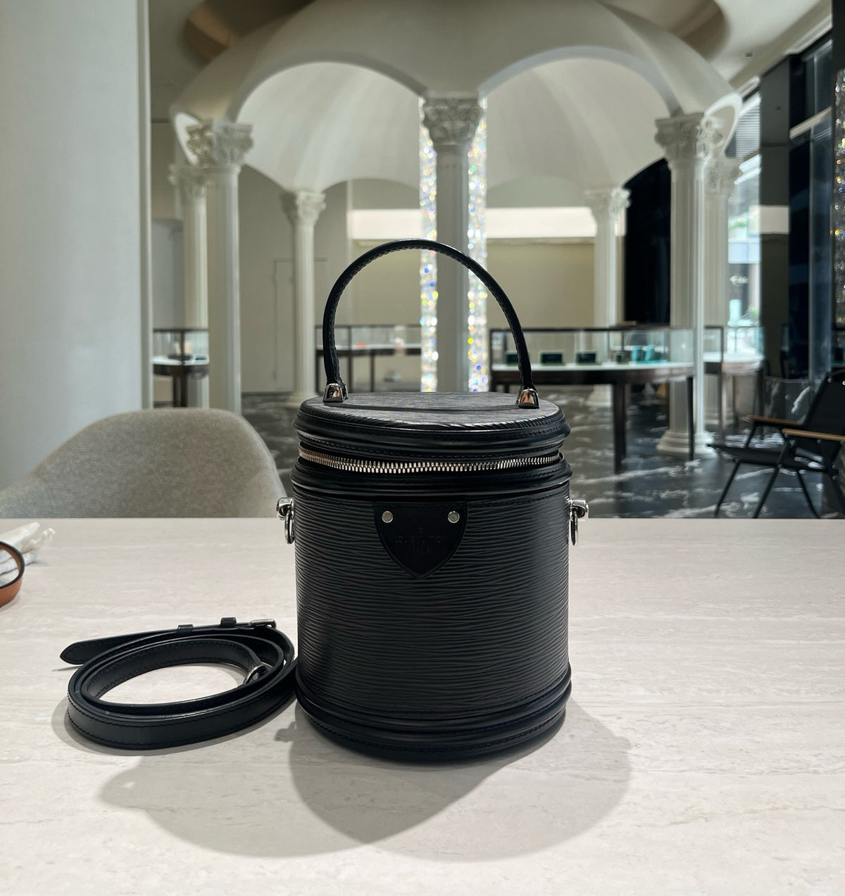 Louis Vuitton - Cannes - Leather - Black - (mini)