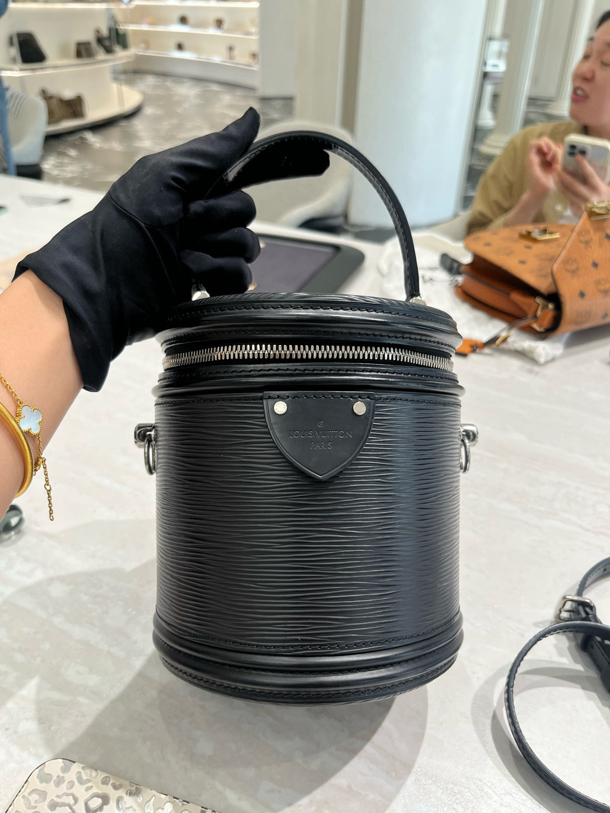 Louis Vuitton - Cannes - Leather - Black - (mini)