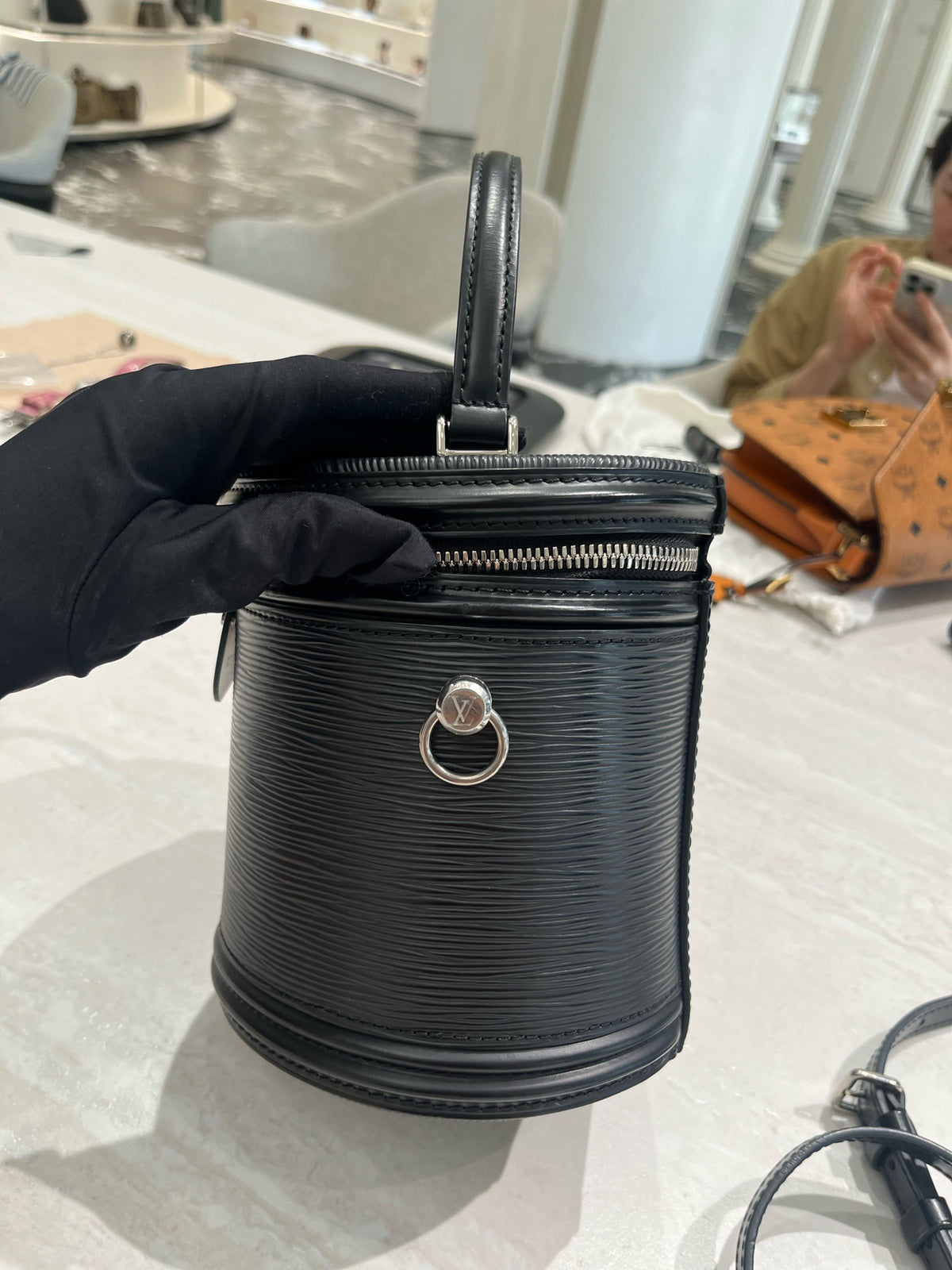 Louis Vuitton - Cannes - Leather - Black - (mini)