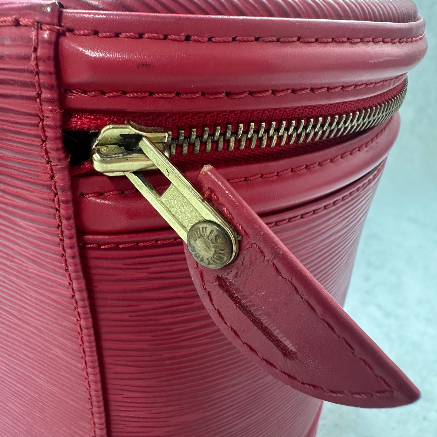 Louis Vuitton - Cannes - Leather - Red - (mini)
