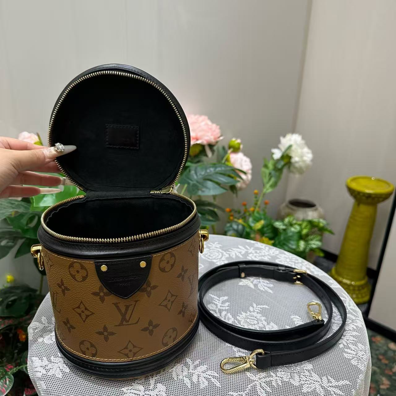 Louis Vuitton - Cannes - Monogram coated canvas with leather trim - Brown and Black with Gold-Tone Hardware - (mini)