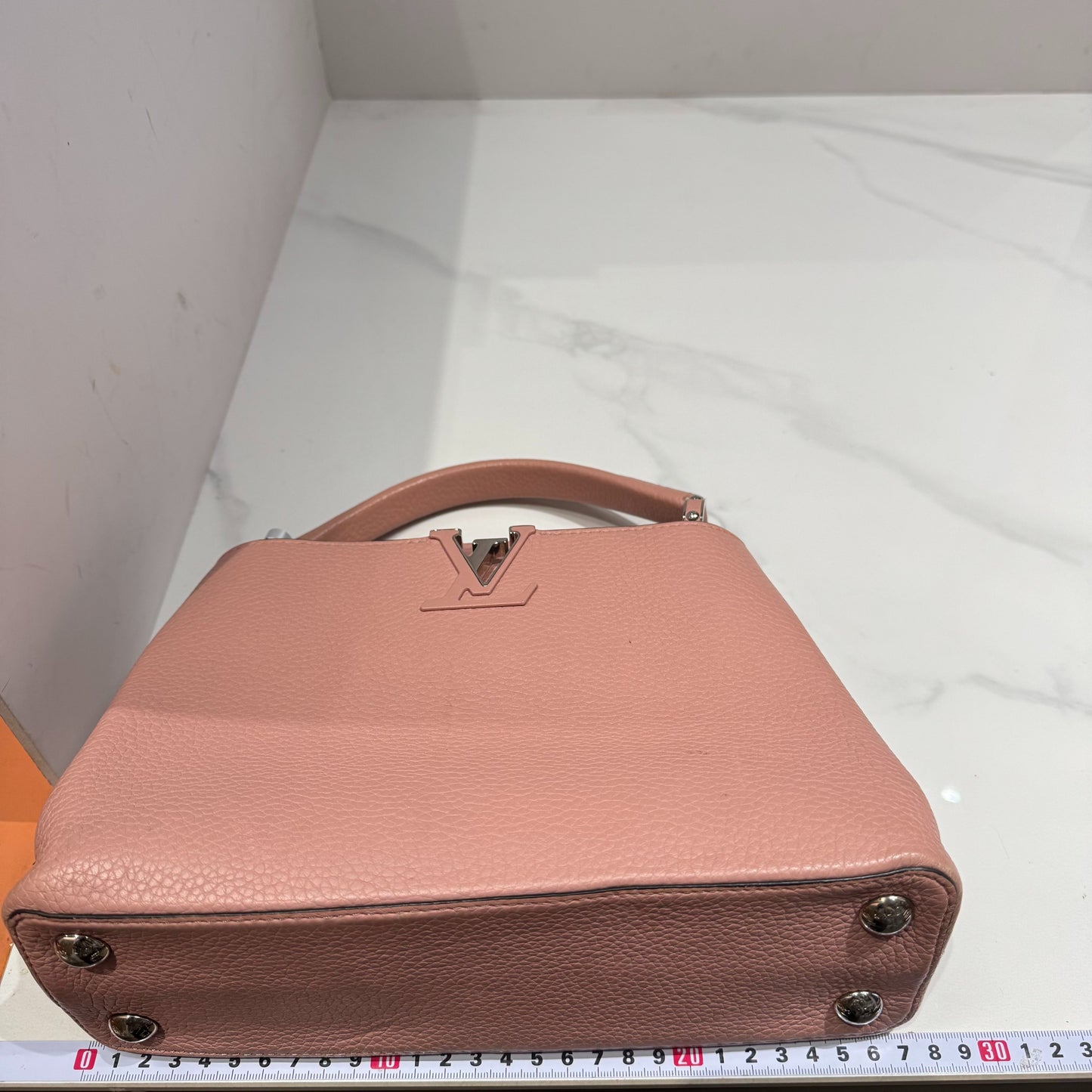 Louis Vuitton - Capucines - Leather - Pink